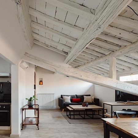 Amazing Penthouse With Terrace And Rooftop In Trastevere Roma Exterior foto